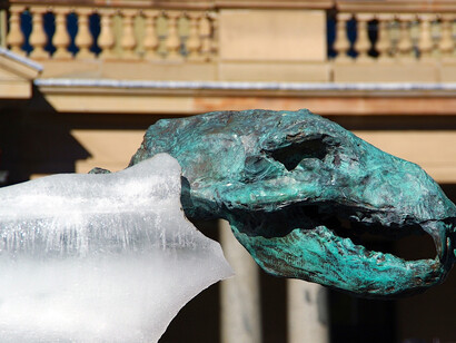 For Mark Coreth’s "Ice Bear Project" (2011), he displayed a bronze and ice polar bear sculpture in various cities—here in Sydney, Australia. Courtesy of  Jaime Borja 