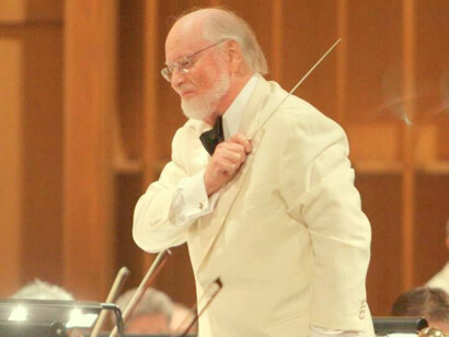 John Williams ha compuesto algunas de las más famosas y reconocibles de todos los tiempos como: Harry Potter, Star Wars, E.T., Superman, Indiana Jones, Parque Jurásico, La lista de Schindler, etc.