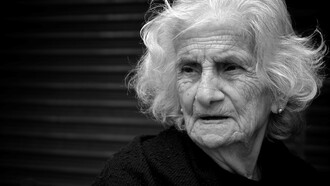 La regulación de la asistencia a los mayores debe también adaptarse a la actual composición de la sociedad