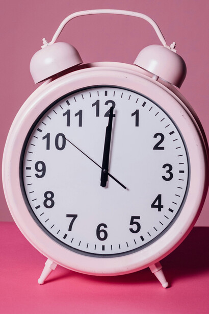 Tempo. Este acompanhante silencioso e finito chamado tempo é bem usado quando entendemos a necessidade de autoconhecimento e autenticidade