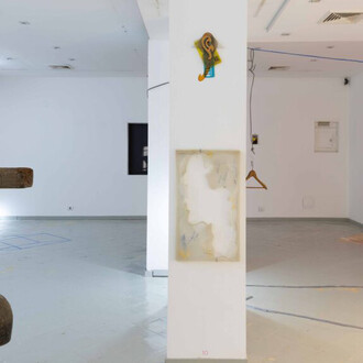 Rafael F. Serrano y Rafael U. Serrano, Intenciones y soluciones, vista de exhibición. Cortesía de ABRA