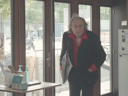 Key-frame di una scena del film Sur l'Adamant di Nicolas Philibert