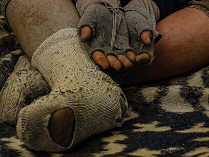 Hombre sin trabajo ni casa