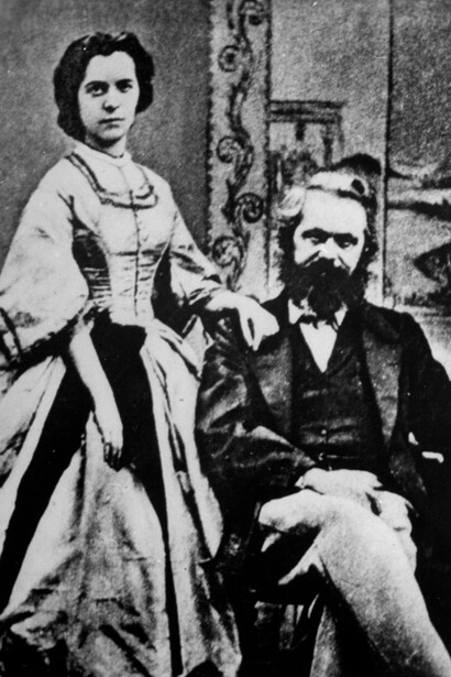 Jenny Caroline junto a su padre, Karl Marx