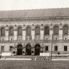 Bibliophile. Courtesy of Panopticon Gallery