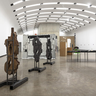 Verschiedene künstler, Lebt und arbeitet in Wien, ausstellungsansicht. Mit freundlicher genehmigung der Kunsthalle Wien
