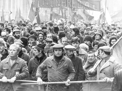 Manifestación a favor del Gobierno de Unidad Popular en 1970 en Chile