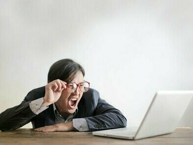 O STF já se posicionou em casos de ataques orquestrados, determinou remoção de conteúdos, puniu campanhas de ódio. Mas a avalanche é tão grande que, às vezes, o Judiciário parece enxugar gelo