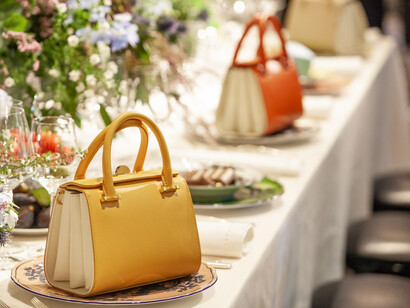 Serapian - SS19 Presentation - Table setup