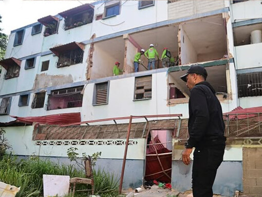 Edificios dañados tras el ataque de Estados Unidos en Venezuela, enero de 2026