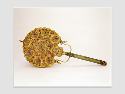 The Treasures and the Tradition of “Lâle” in the Ottoman Empire. Courtesy of The National Art Center