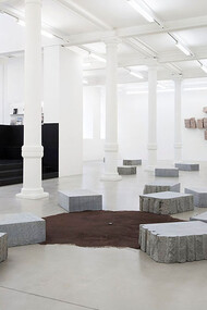 Installation view - Il panorama verso oltremare intorno dove le stelle si avvicinano di una spanna in più, 2001, Diorite granite stones, Oltremare paint, 10 x 23 x 31 in. (25.4 x 58.4 x 78.7 cm each)

