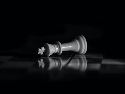 Ajedrez: el rey blanco y su cohorte simbolizan al 'Ego verdadero' teosófico