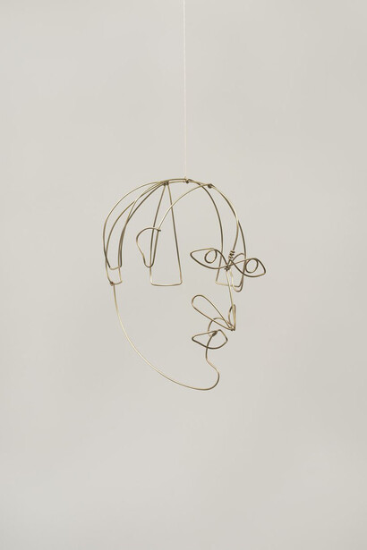 Alexander Calder, John Graham, 1931, Wire, 10-1/2" × 8-1/2" × 10-1/2" (26.7 cm × 21.6 cm × 26.7 cm). Photo Courtesy of: Calder Foundation, New York / Art Resource, New York © 2019 Calder Foundation, New York / Artists Rights Society (ARS), New York