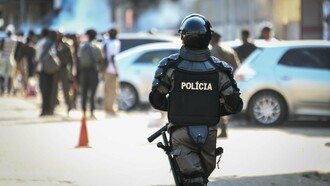 Polícia Moçambicana detém ativistas em protesto