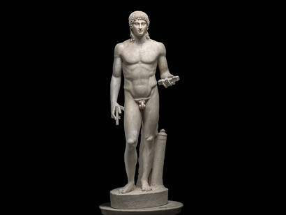Estatua de Apolo en los Museos Capitolinos tipo Kassel, Palazzo Nuovo en la Superintendencia Capitolina del Patrimonio Cultural