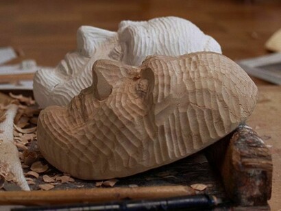 Simon Starling. Film still, Project for a Masquerade (Hiroshima), 2010-11. Rennie Collection, Vancouver. Mask maker: Yasuo Miichi, Osaka.