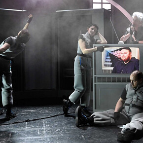 Dave. Courtesy of the Deutsches Theater