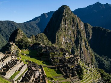 Essa lenda conta sobre uma passagem que exige em São Thomé das Letras, através de uma gruta, que leva diretamente a Machu Picchu, a histórica cidade perdida dos incas, no Peru


