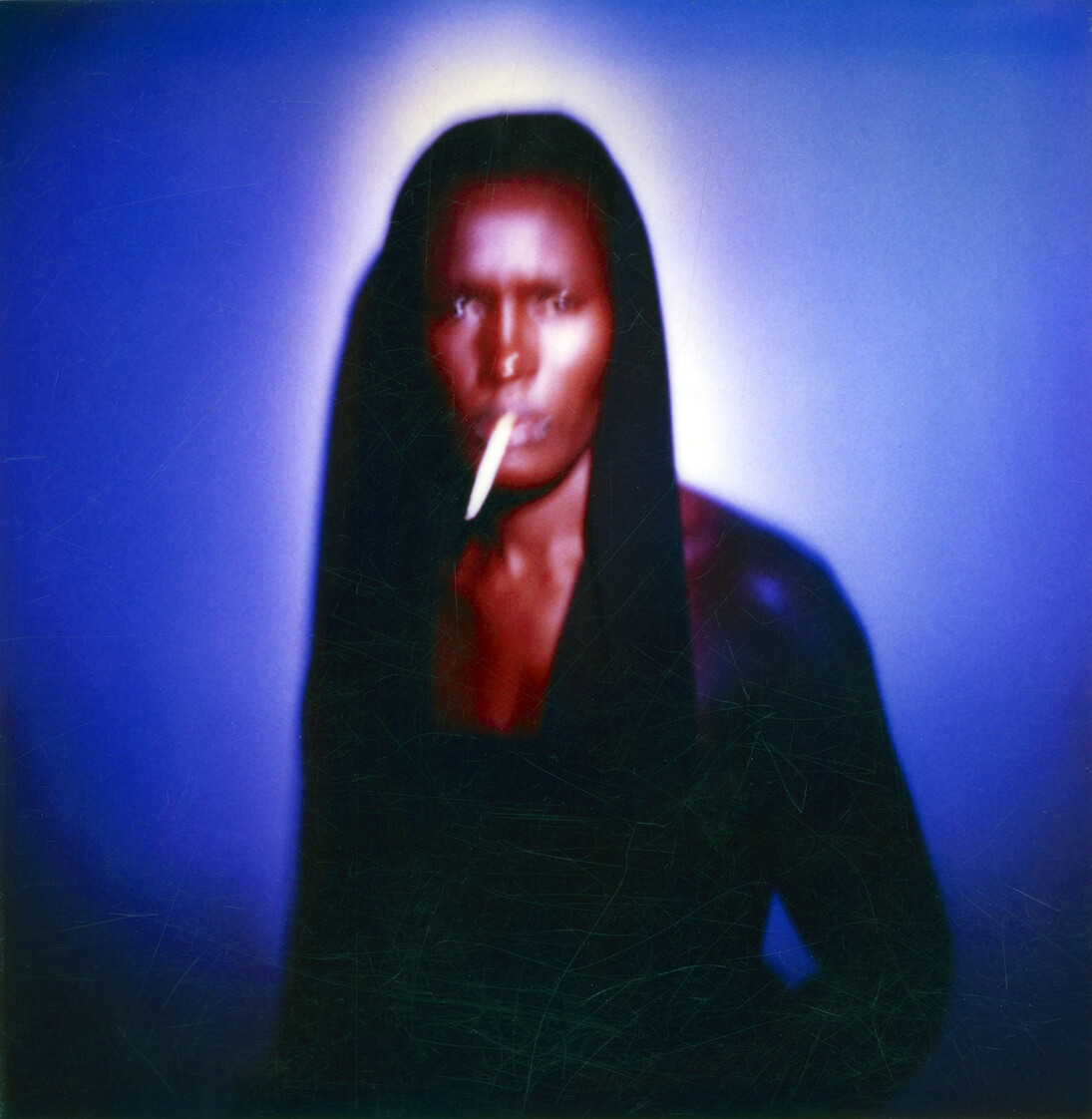 Edo Bertoglio, Smoking Grace, New York, 1986,
Archival pigment print, Edizione 1 di 5, 40 x 40 cm
