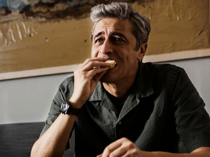 Secondo Pif, oggi il messaggio dell’opera è ancora più attuale, perché in un tempo come questo emerge con più forza il bisogno di una storia che parli di umanità e solidarietà