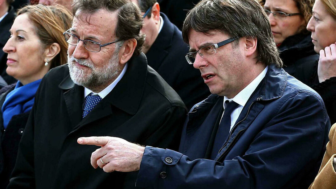 El presidente del Gobierno, Mariano Rajoy, y el presidente de la Generalitat, Carles Puigdemont