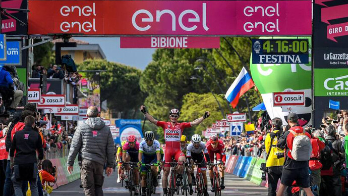 La vittoria di Greipel a Bibione