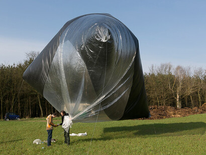Tomás Saraceno. Becoming Aerosolar