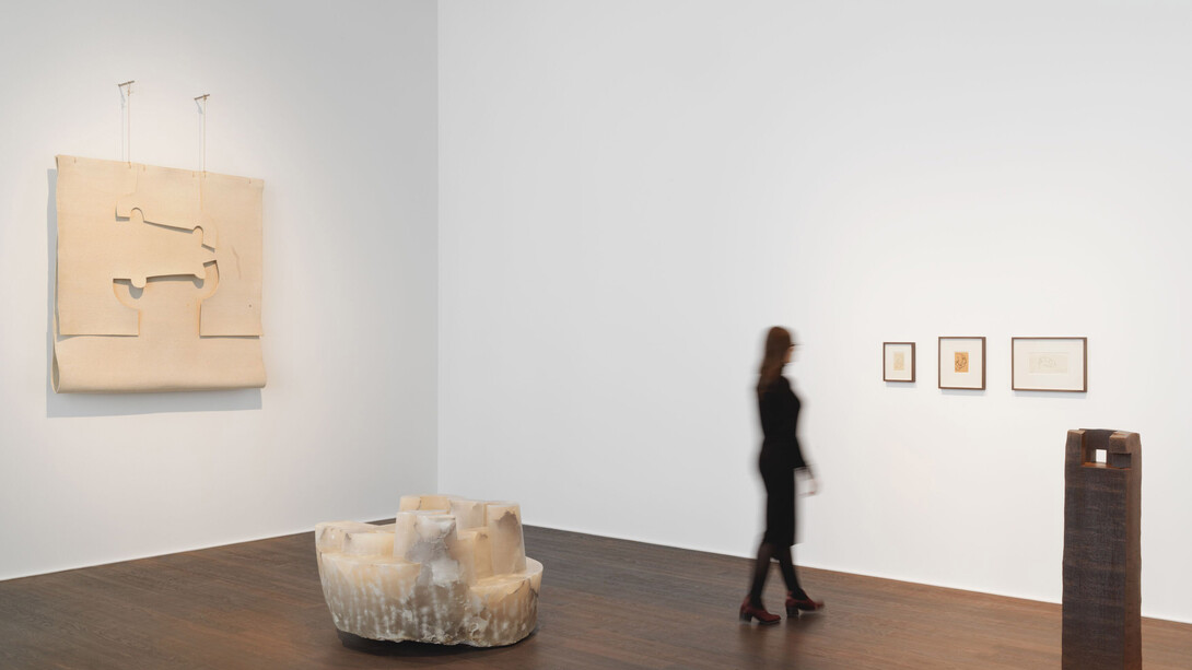 Installation view, ‘Eduardo Chillida’ at Hauser & Wirth Zürich, 2019
© Zabalaga-Leku. ARS, New York / VEGAP, Madrid, 2018
Courtesy the Estate of Eduardo Chillida and Hauser & Wirth

