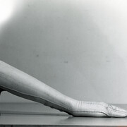 Birgit Jürgenssen, Ohne Titel, 1977 SW-Fotografie © Estate of Birgit Jürgenssen  Bildrecht, Wien, 2015  Sammlung Verbund, Wien