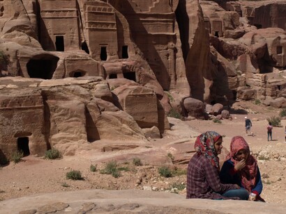 Petra, Jordania. Jóvenes jordanas