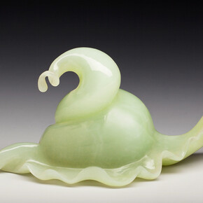 Various artists, Contemporary gemstone carving, exhibition objects. Courtesy of The State Hermitage Museum