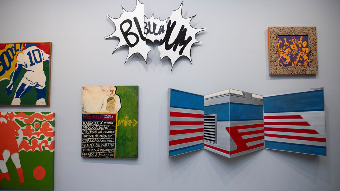 Divers artistes, Pop Brésil : avant-garde et nouvelle figuration, 1960-70, vue de l’exposition. Avec l’aimable autorisation de la Pinacoteca