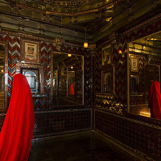 Güler Ates, Mirrors, 75 x 51 cm, 2013