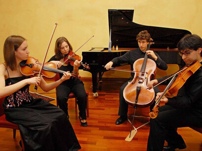 Arianna Dotto (violino) e il Quartetto Lyskamm, presso i chiostri del complesso monumentale di Santa Caterina di Finalborgo