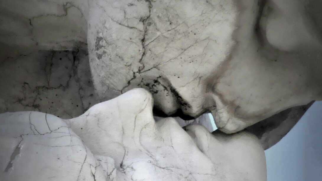 Cuando parece que el amor se acaba, pero todavía gotea. Cuando hay más rastros de desesperanza que de encuentro y caricias