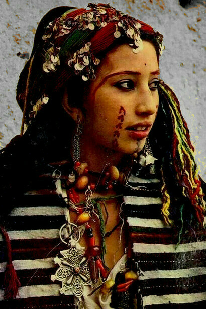 Amazigh woman. The Tunisian population is 88% Amazigh (Berber), 5% European, 4% Arab and 2% Sub-Saharan
