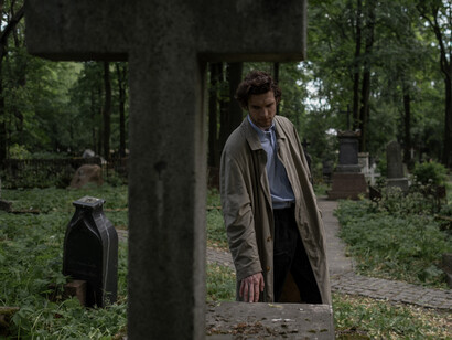 Omitir los duelos y los cierres conscientes hacen que dejemos huellas energéticas, memorias activas, que son como libros abiertos