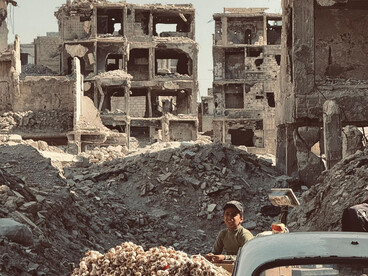 Au milieu des ruines, la vie continue, portée par la résilience des populations face aux épreuves du conflit, Syrie