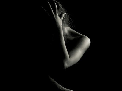 La creación de un «teléfono del suicidio» ha tenido resultados positivos en algunos países 