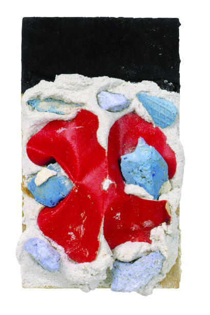 Niki de Saint Phalle Red 3, 1961 paint, plaster, rouge paper on isorel 2 17/32 x 1 1/2 x 0 1/2 in (6,4 x 3,8 x 1,3 cm) NSP61S4 Courtesy: Niki Charitable Art Foundation et Galerie GP & N Vallois, Paris