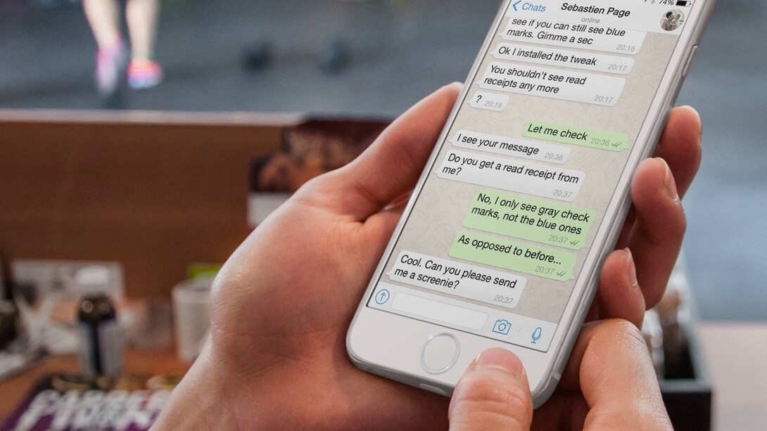 Chateando en WhatsApp