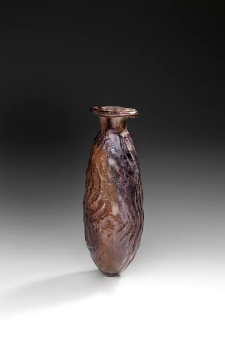 Glass: made in antiquity. Courtesy of Allard Pierson