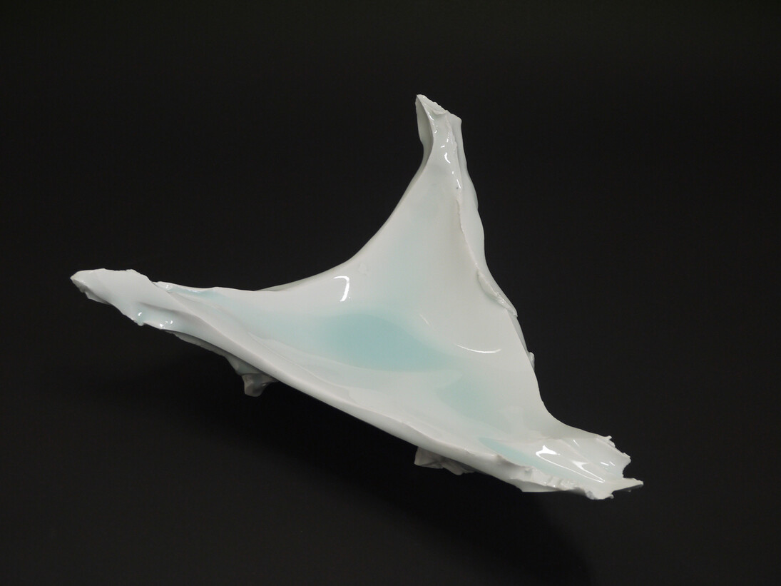 Tsubusa Kato, Small Triangle Plate