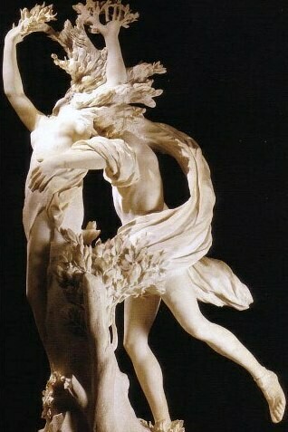 A trágica metamorfose de Dafne (Apolo e Dafne, 1622-25), de Gian-Lorenzo Bernini