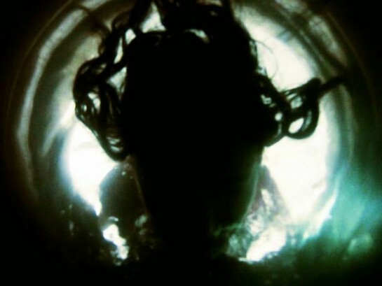 Francesca Pinzari, I will hold my breath until you say you love me, 2011 (still da video)