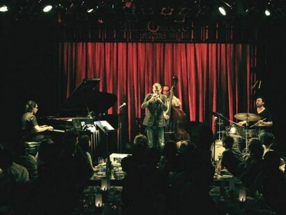 Lorenzo Tucci with Fabrizio Bosso Quartet © Tsuneo Koga and Blue Note Tokyo  
