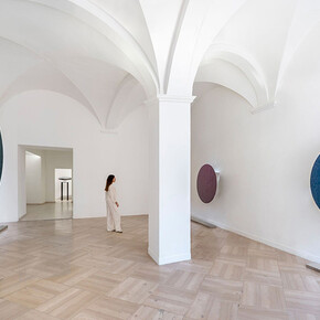 Arcangelo Sassolino, Present tense, exhibition view. Courtesy of Galleria Continua