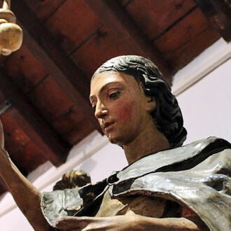 Religiosidad popular, Exhibition view. Courtesy of Museo Unicaja de Artes y Costumbres Populares