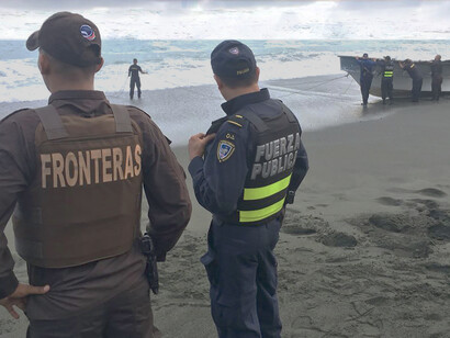 Policía incauta cargamento de cocaína en una lancha en aguas costaricences